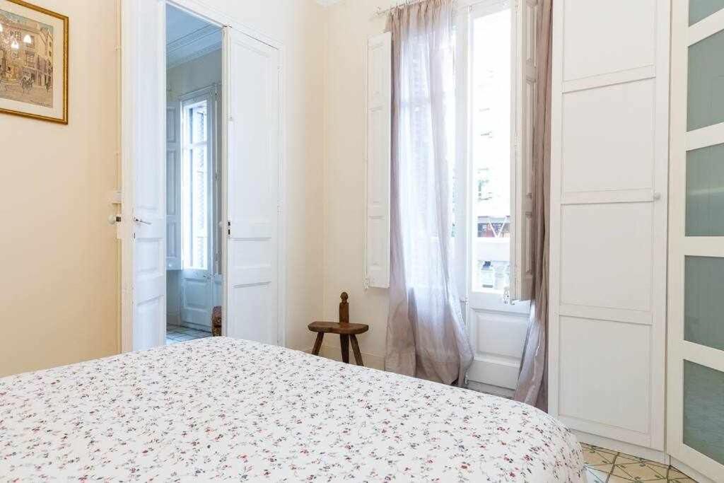 Cal Mateu 11 huéspedes Sagrada Família Apartamento Barcelona Exterior foto